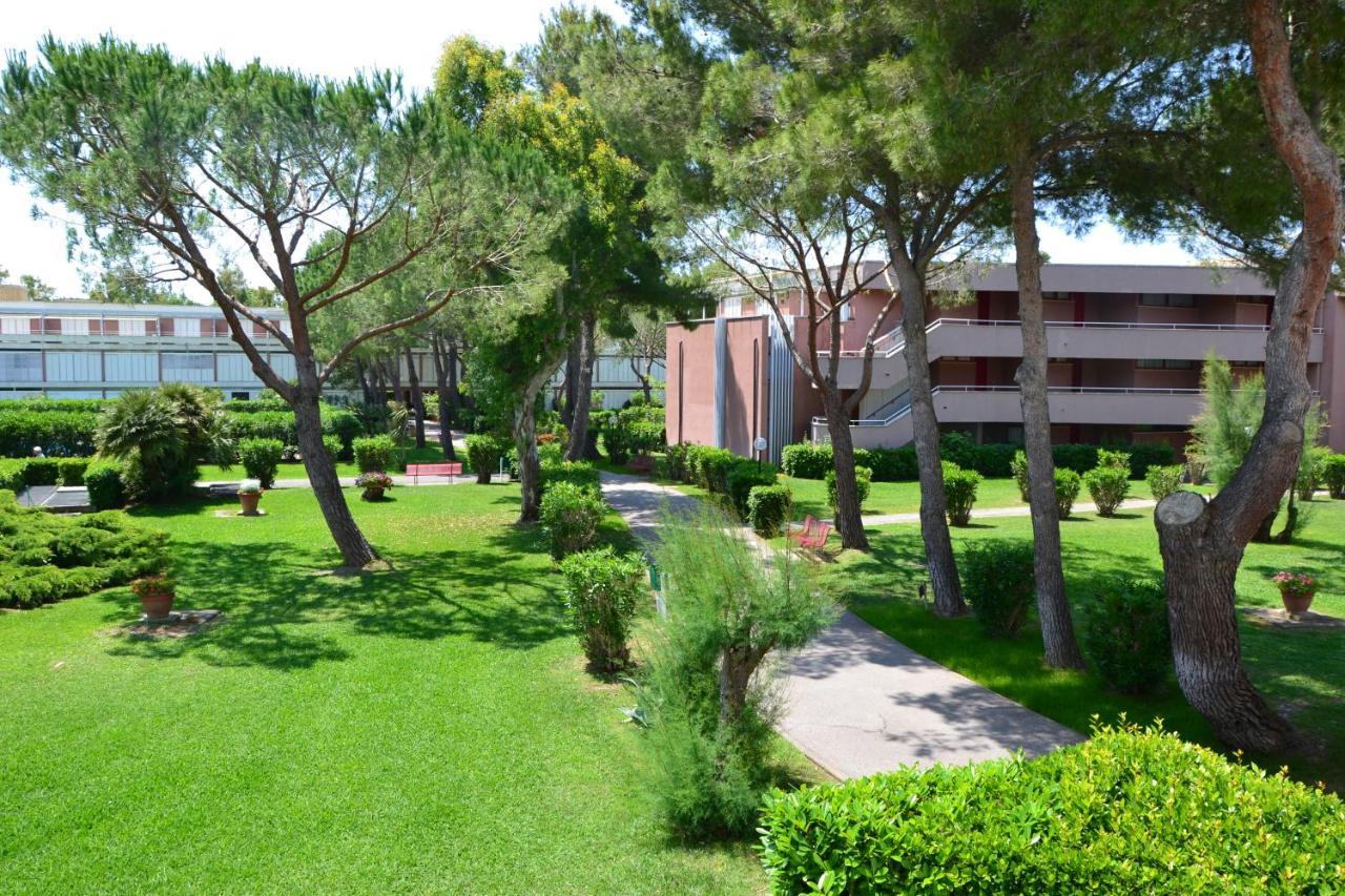 Appartamenti Marinetta Marina Di Bibbona Exteriör bild